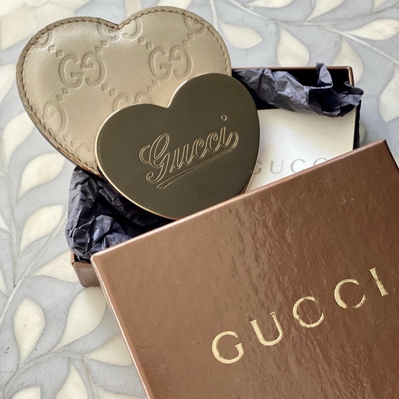 Gucci mirror in a leather case - Picture 2 of 4